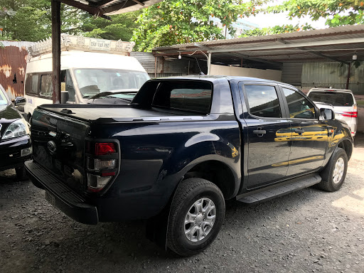 Nắp thùng cuộn Ford Ranger