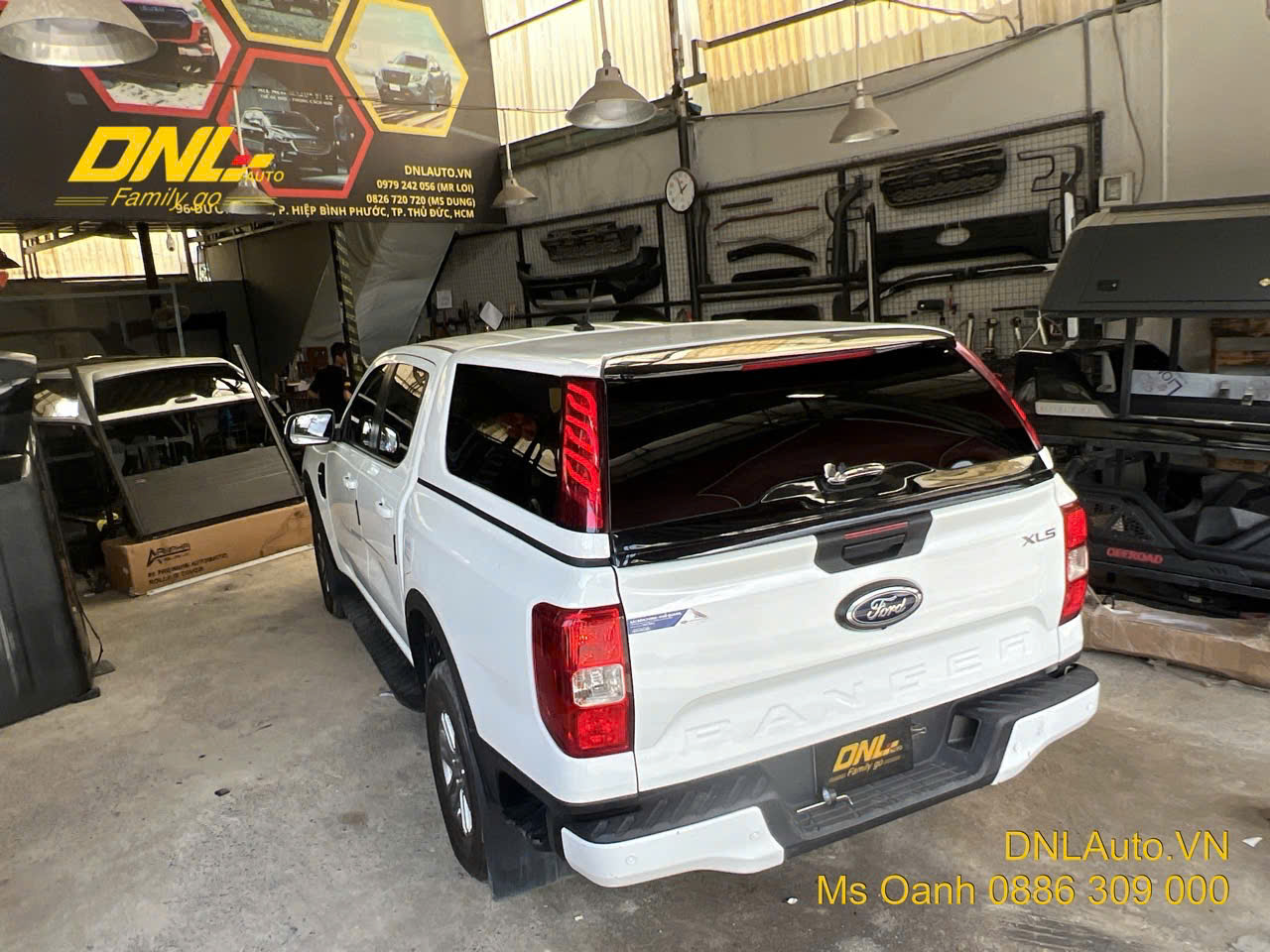 5 Mẫu Nắp Thùng Xe Bán Tải Bán Chạy Nhất 2025: Đánh Giá Chi Tiết & Hướng Dẫn Lựa Chọn