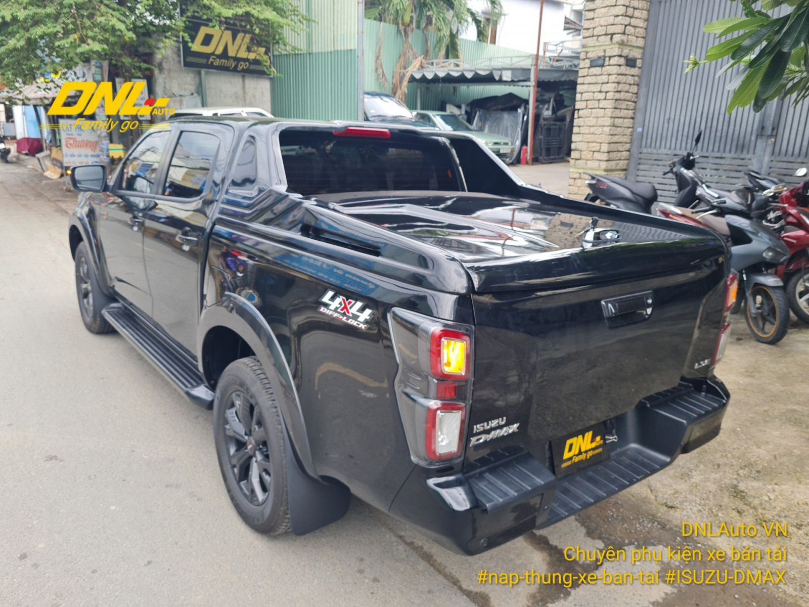 Bảng giá nắp thùng Isuzu D-max Cập nhật- DNLAuto