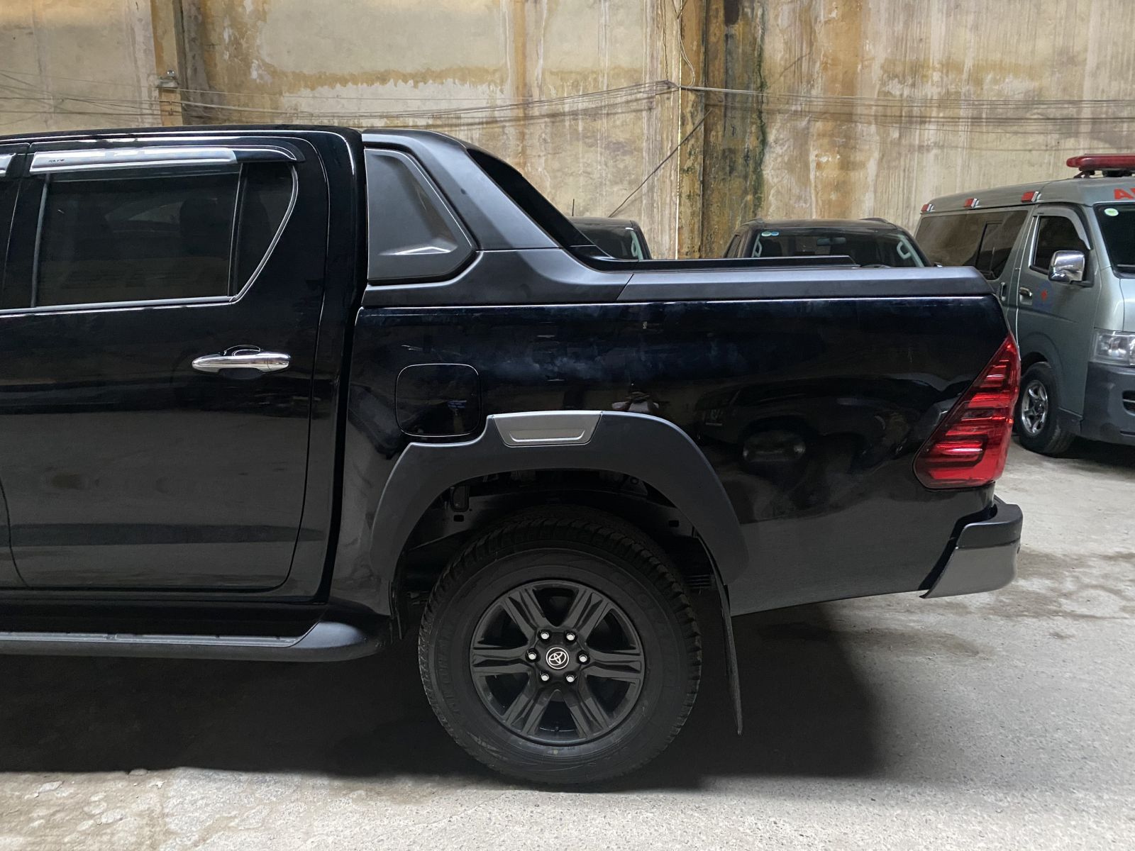 Thanh thể thao Hilux 2021