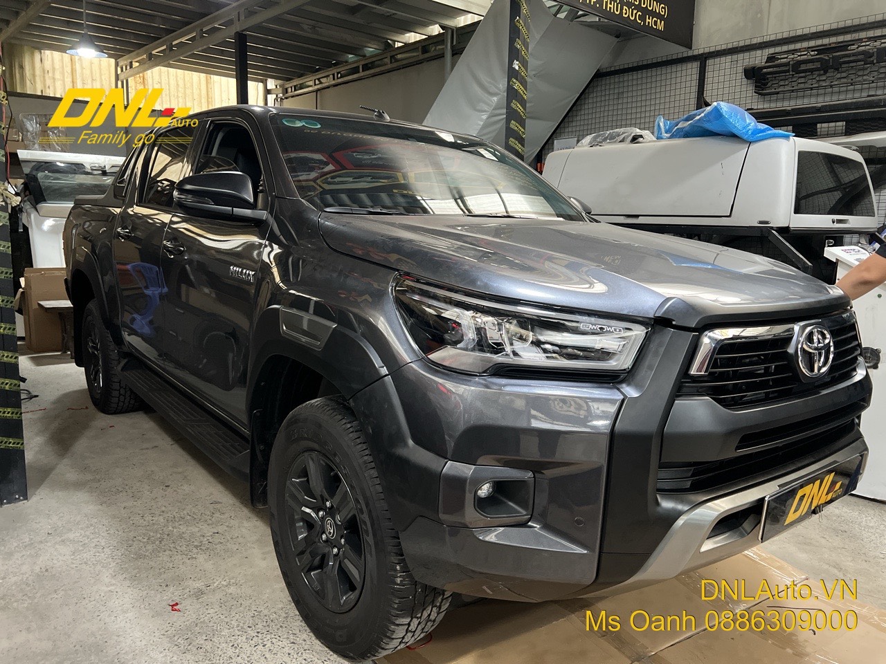 Body kit Hilux Adventure dành cho Toyota Hilux 2015+