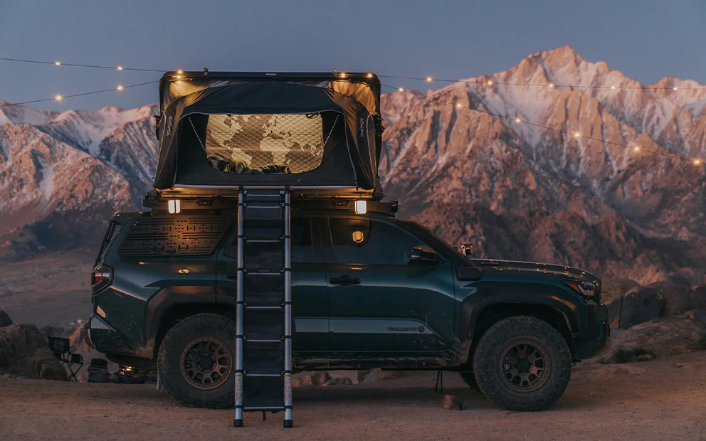 Lều nóc ô tô iKamper Skycamp 4.0 Quad cho 4 người, vỏ cứng