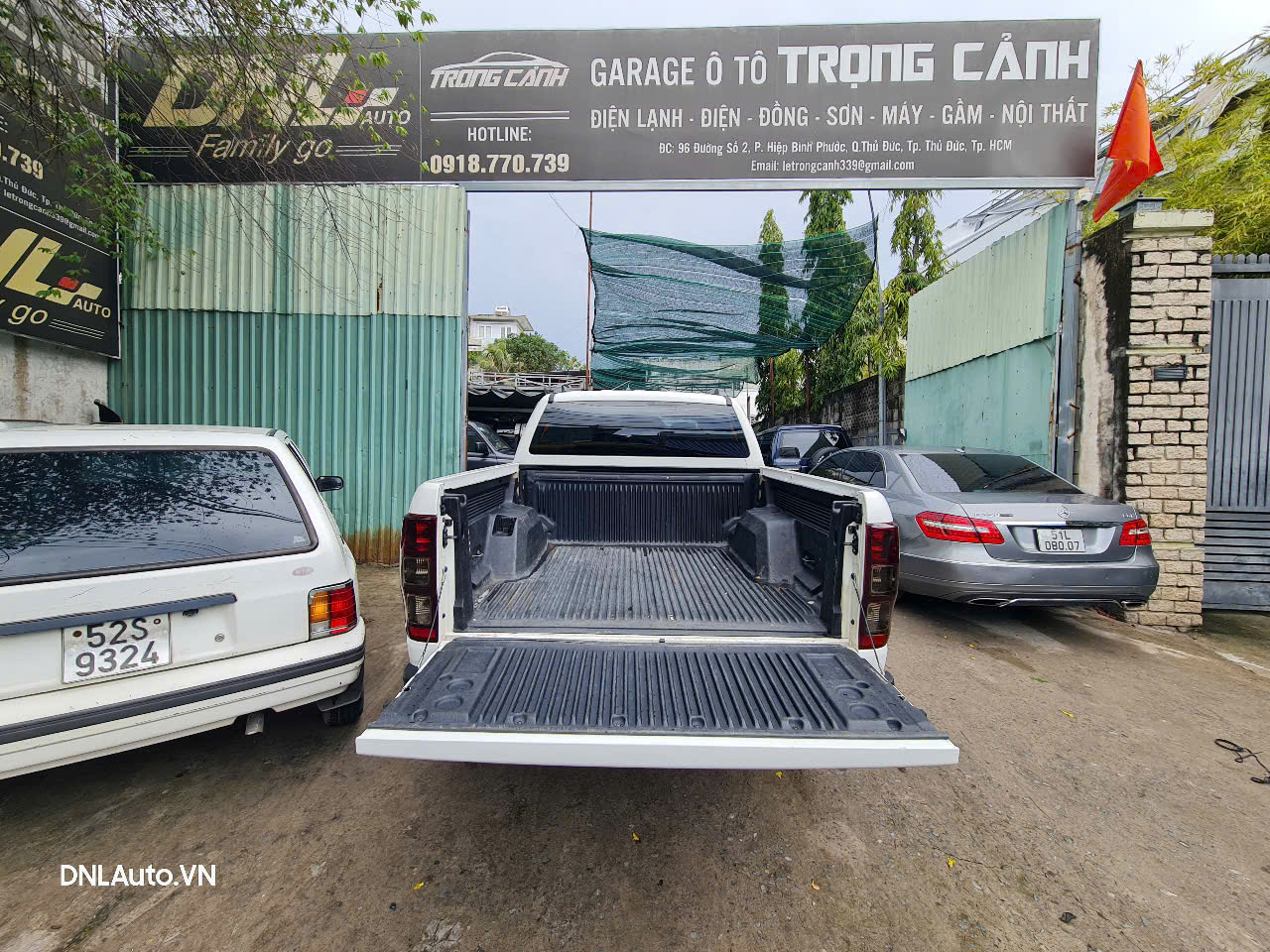 Thanh lý lót thùng Ford Ranger mẫu không vành, phù hợp cho Ford Ranger 2013-2022