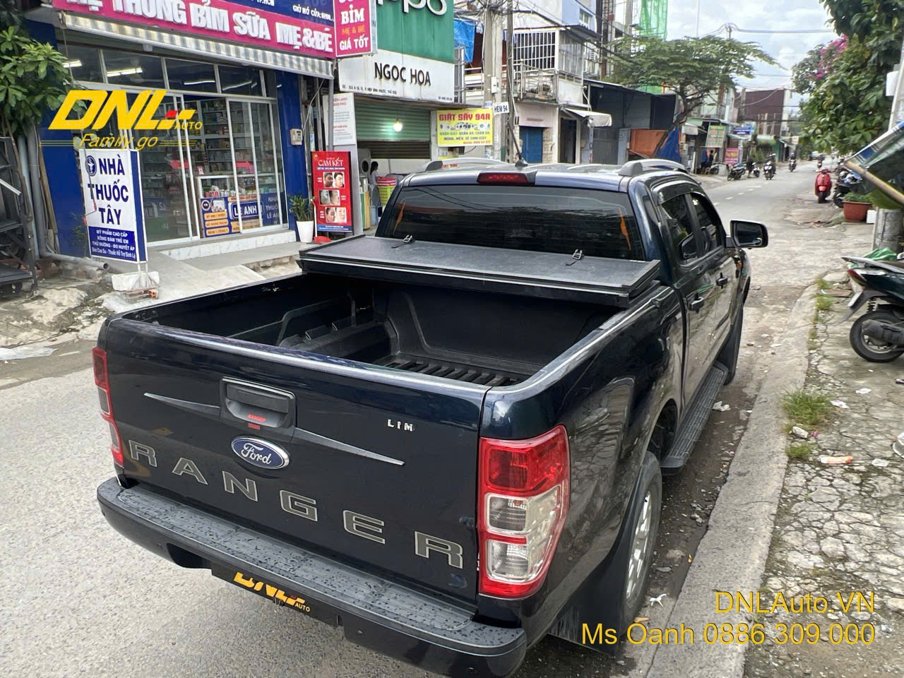 Thanh lý nắp thùng 3 tấm Ford Ranger 2013–2022