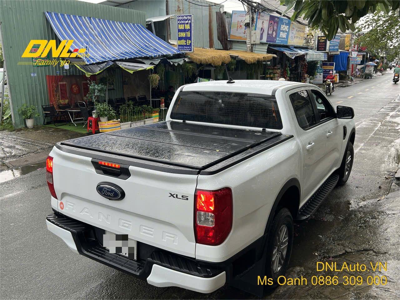 nắp 3 tấm wildtrak 2023