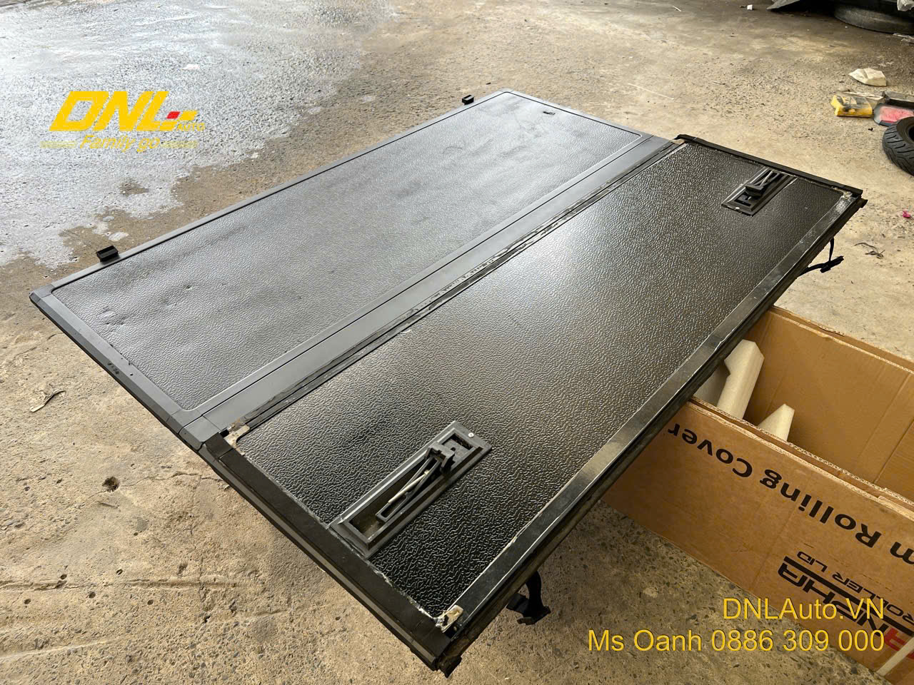 Thanh lý nắp thùng 3 tấm Triton 2015-2023