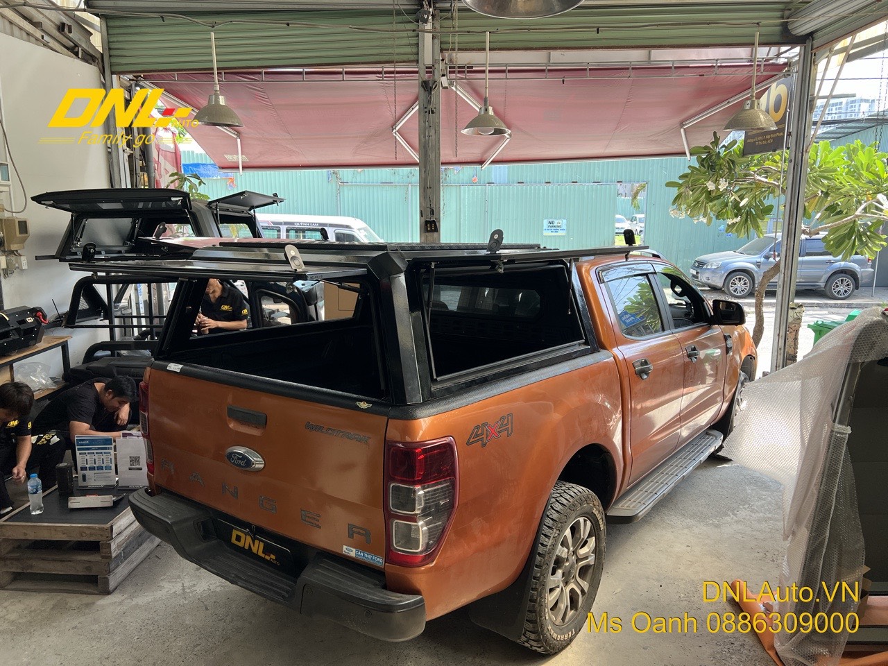 Thanh lý nắp thùng nhôm 3 cánh cho Ford Ranger 2022+