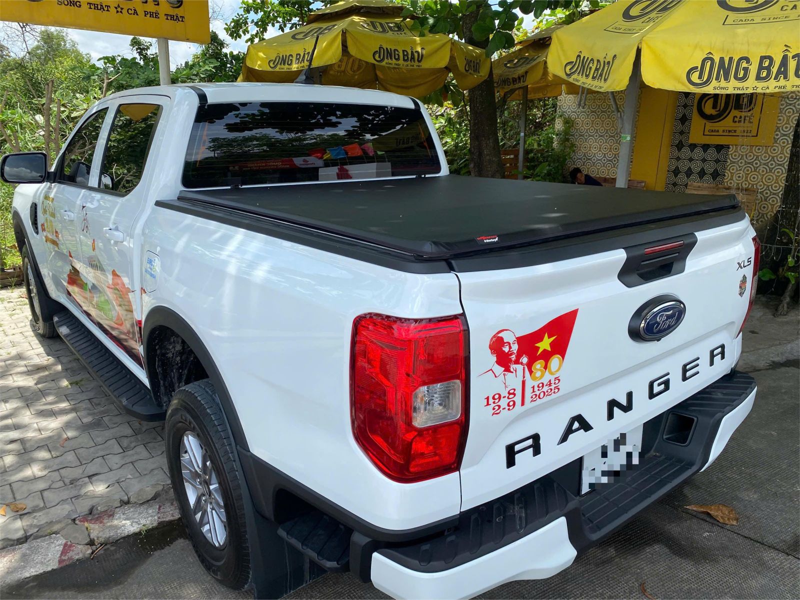 Thanh lý nắp thùng cuộn bạt cho Ford Ranger Nextgen đời 2022-2025
