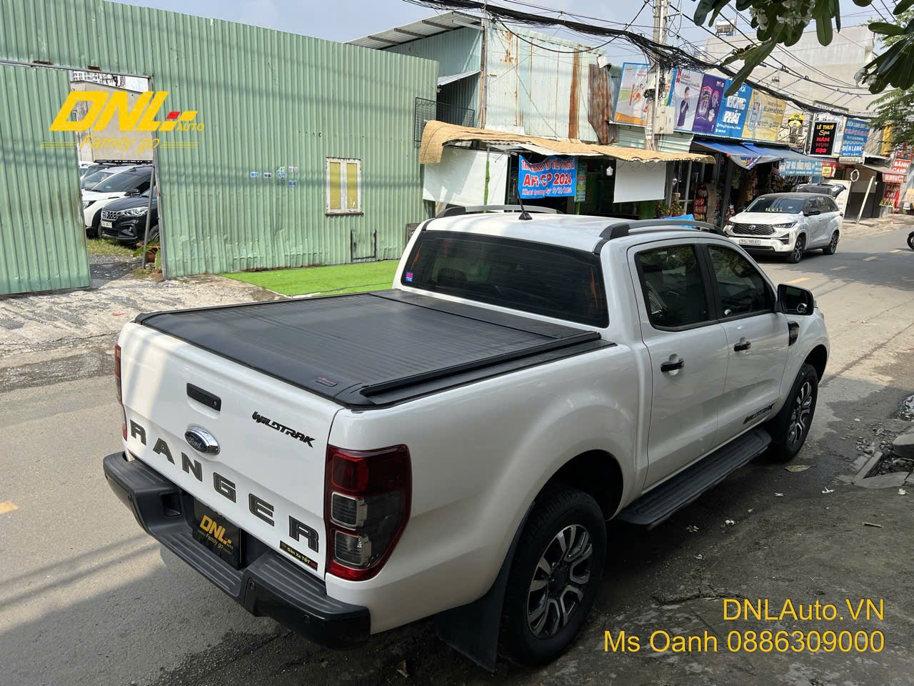 thanh lý nắp thùng cuộn điện dành cho Ford Ranger đời 2013-2024,