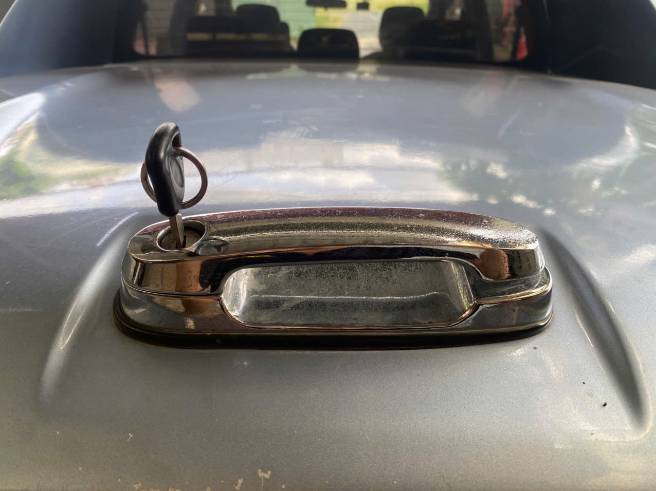 nắp thùng thấp Dmax