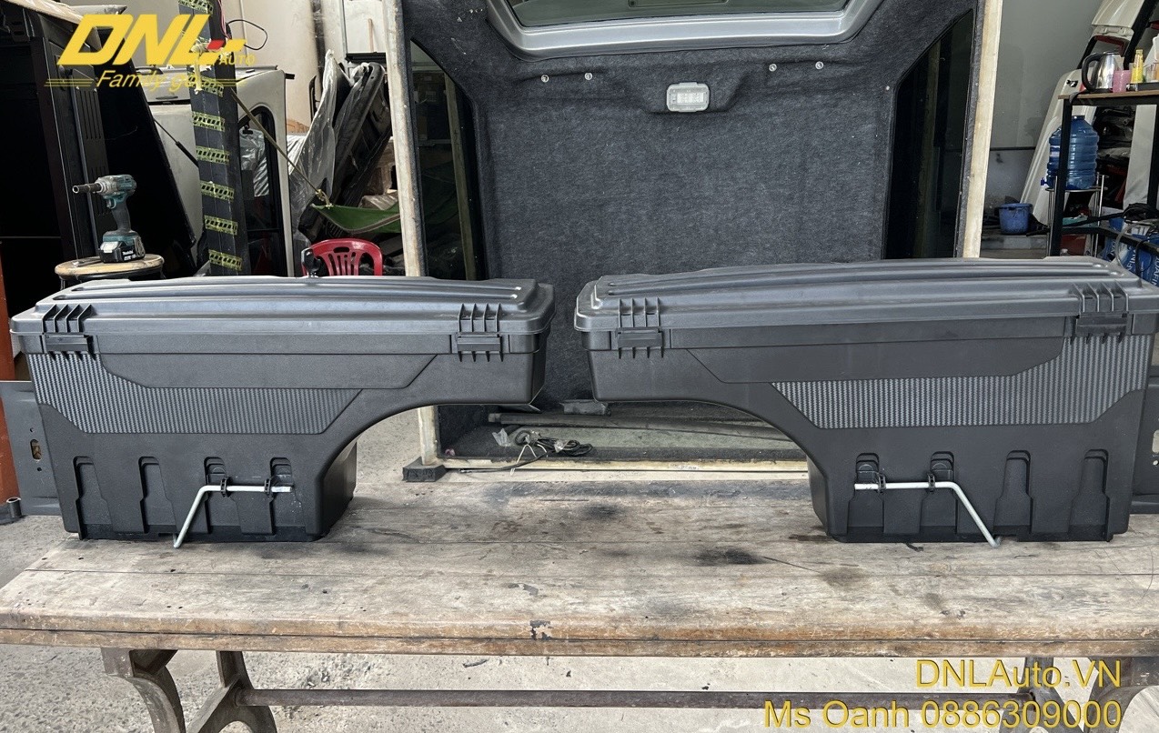 Thanh lý thùng đựng đồ nghề xe bán tải Ford Ranger 2023