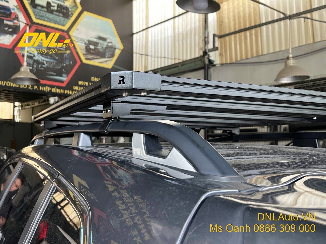 baga mui Subaru Forester, nhôm định hình có rãnh chờ để bắt phụ kiện