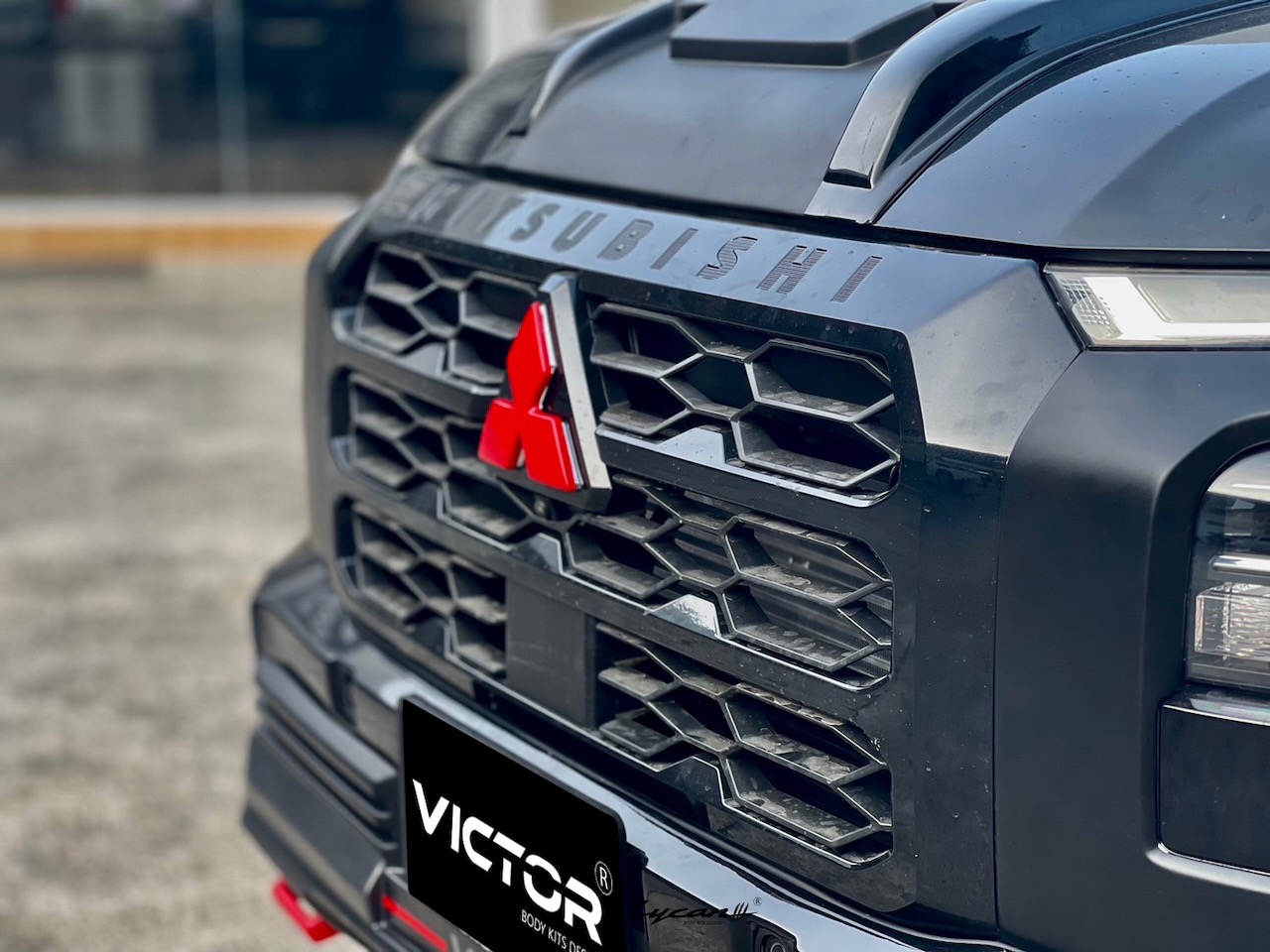 Mặt calang bodykit Victor TRITON 2025