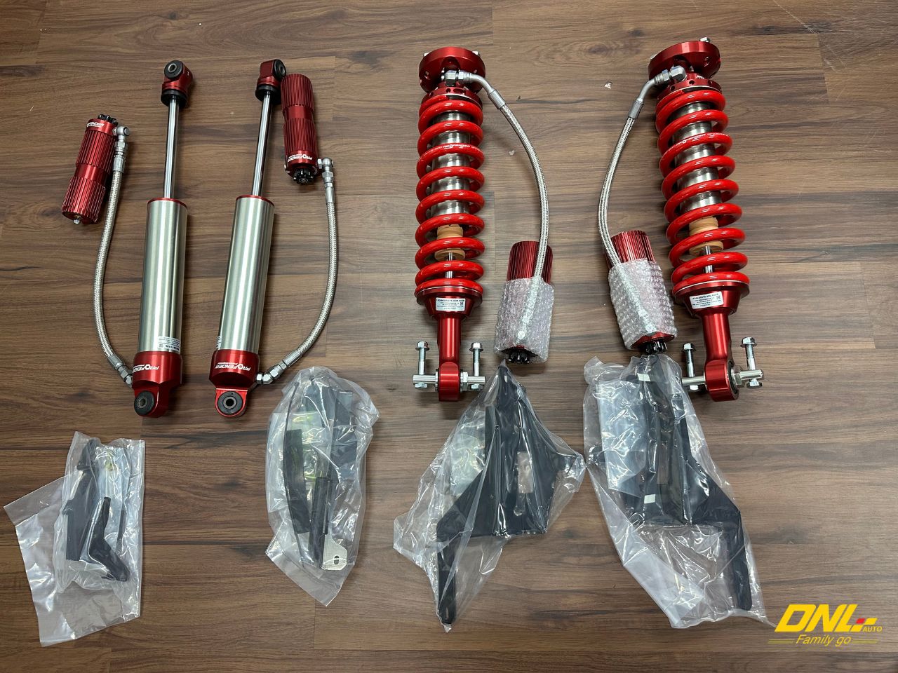 Full bộ phuộc Profender OEM 2.5 8 chế độ chỉnh cho Ford Ranger Nextgen