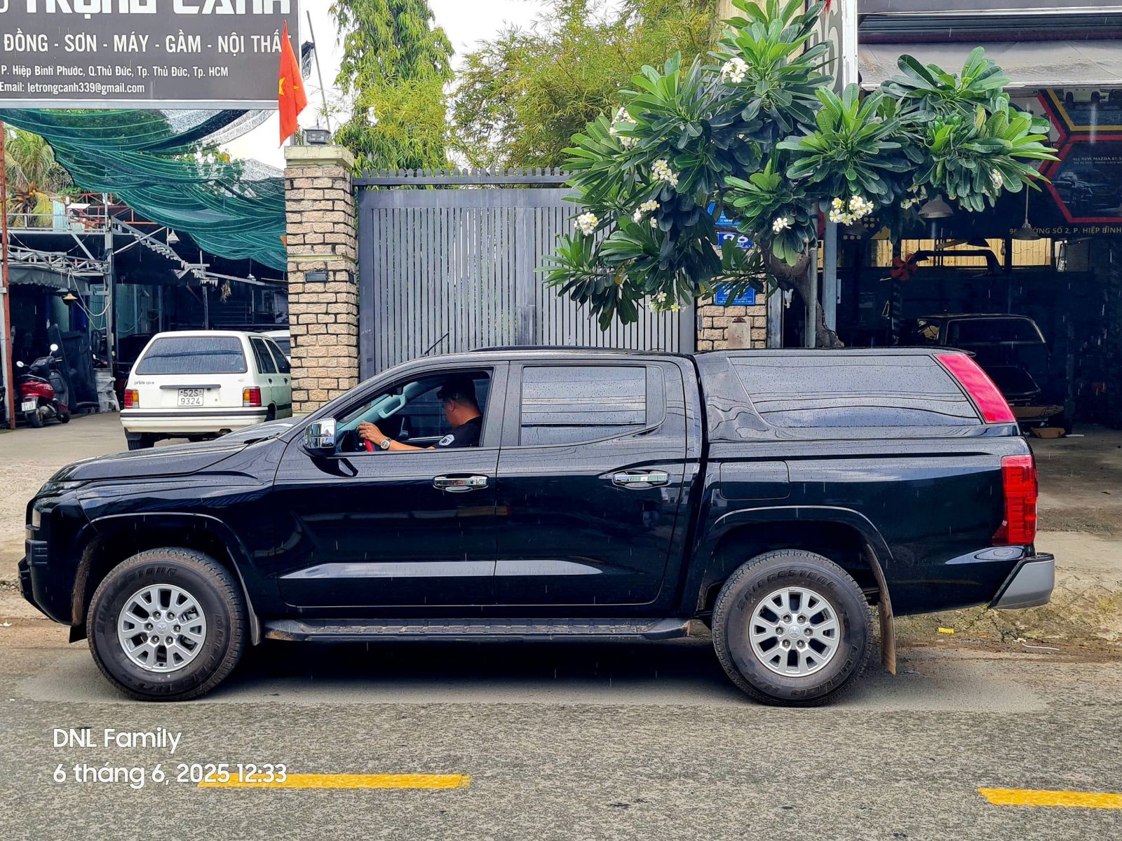 Nắp thùng cao TRITON 2025, màu đen