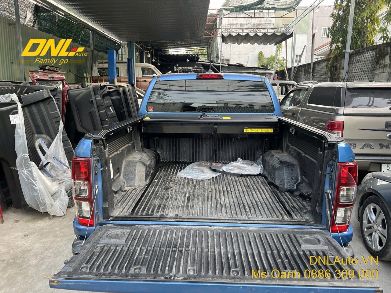 Không gian chứa đồ cực kỳ thoải mái với nắp thùng cuộn cơ ANPHA