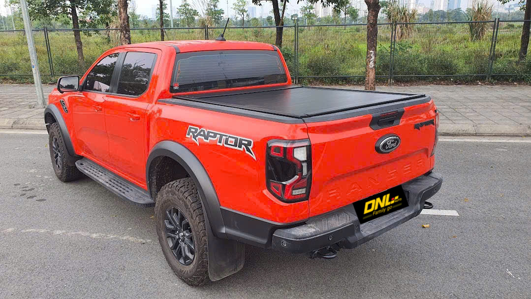 Nắp thùng cuộn cơ Option dành cho Ford Ranger Raptor 2025