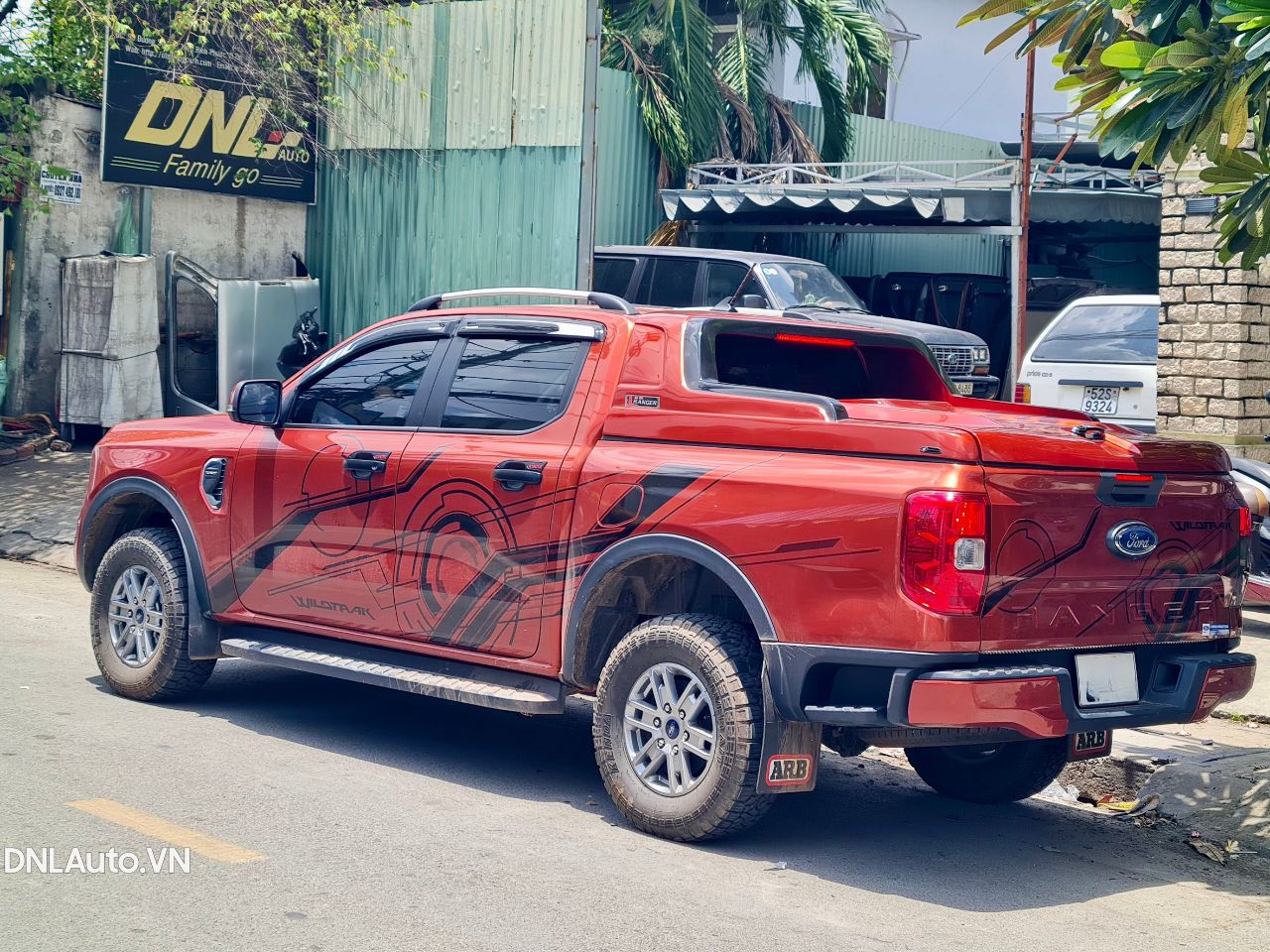 nắp thùng thấp all new ranger 2022+