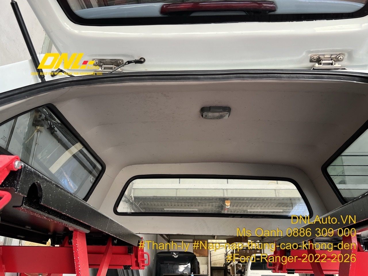 Lớp lót trần simili Ford Ranger 2022-2026 tốt