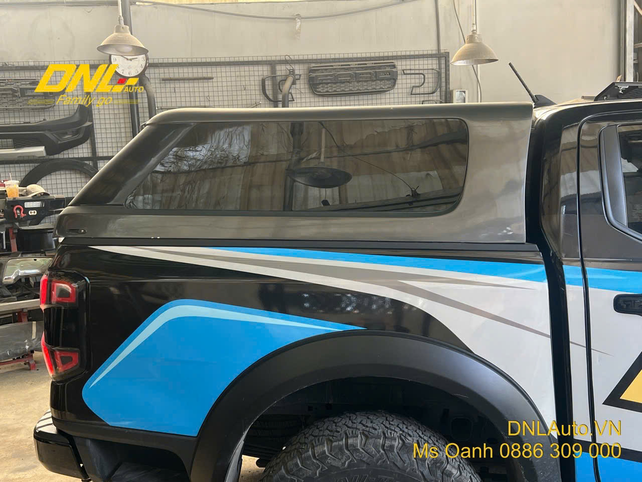 Nắp thùng cao hoàn toàn phù hợp với Ford Ranger 2022-2026