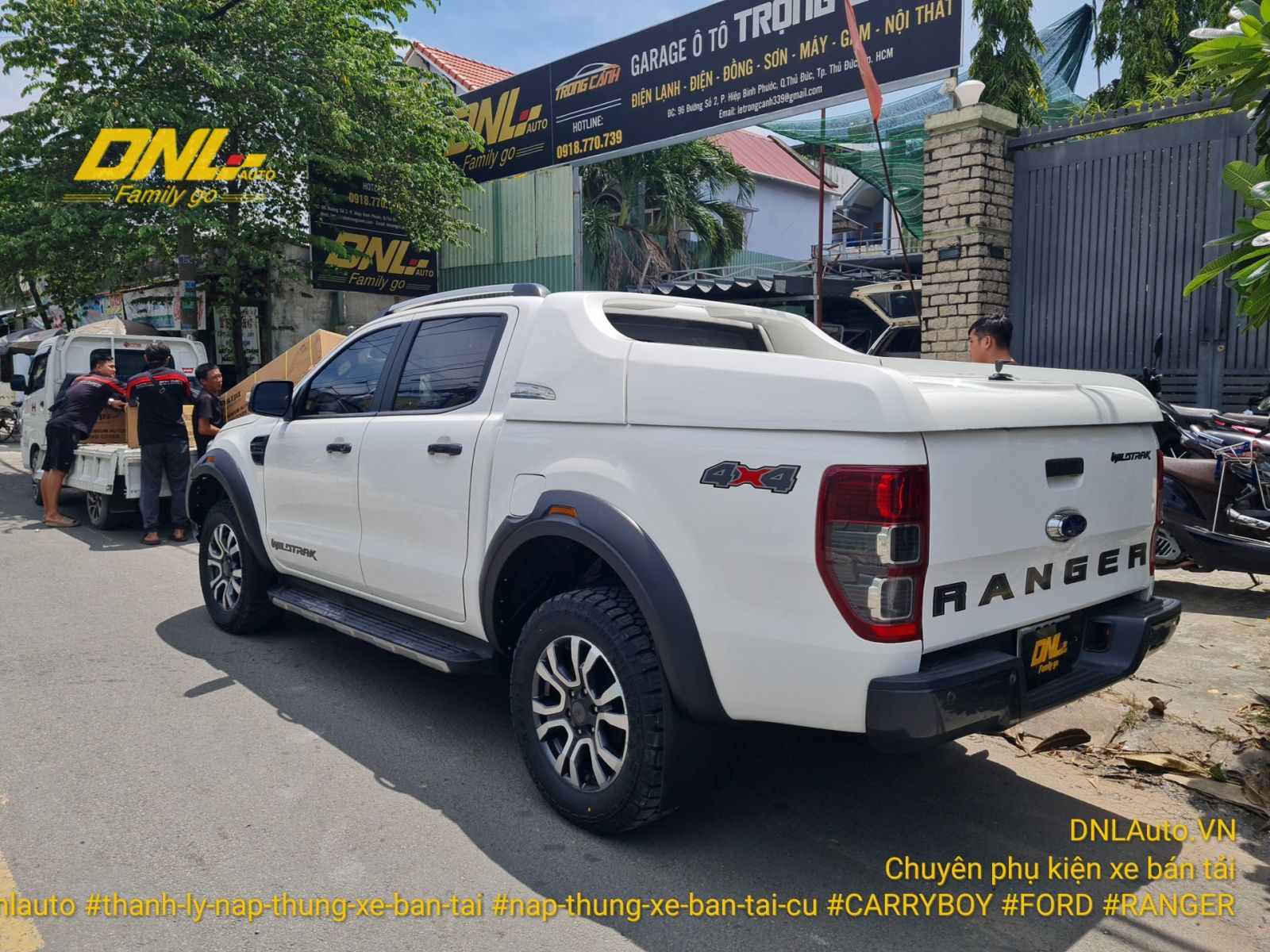 nắp thùng thấp Ford Ranger 2013-2022 kiểu Fullbox từ Carryboy Thái Lan, đang được thanh lý tại DNL Auto